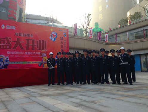綠地新都會開業(yè)臨時(shí)執(zhí)勤